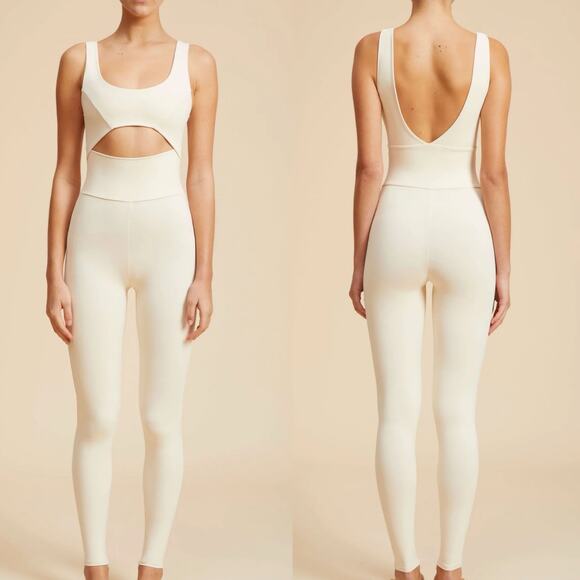 Live The Process Cut Out Jumpsuit Bodysuit One Piece Workout Cream Small - Picture 1 of 7